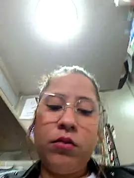 Snapshot of TamySweet69 chatting on 11-13-25, 03:33 TamySweet69 online show from 11-13-25, 03:33