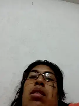 Chicattoo69 online show from 11-19-25, 04:07