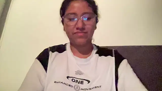 Kmiii21 online show from 11-30-25, 07:01