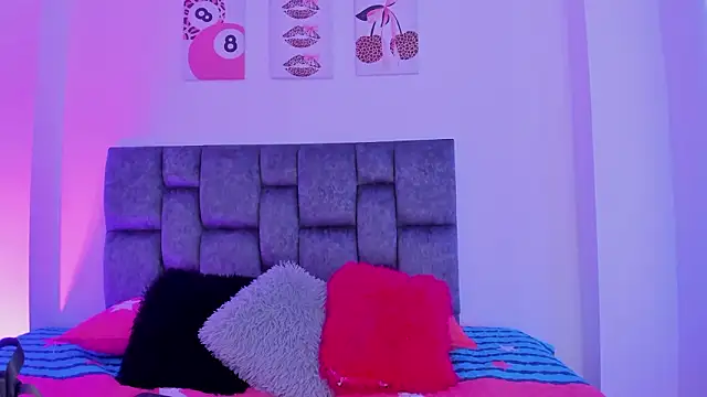 kittymonroe1 online show from 02-11-26, 06:02