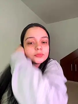 Snapshot of Selena_Roa chatting on 11-26-25, 02:29 Selena Roa online show from 11-26-25, 02:29