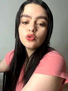 Snapshot of Selena_Roa chatting on 12-04-25, 01:48 Selena Roa online show from 12-04-25, 01:48