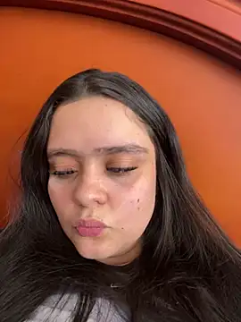 Selena Roa online show from 04-25-26, 04:26