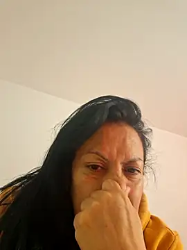 viviana-sexi online show from 06-08-26, 03:56
