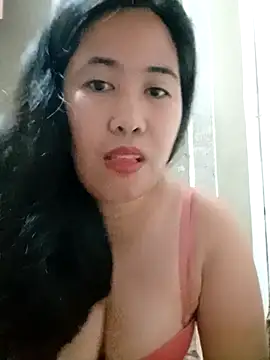 Creamy Pussycat28 online show from 11-22-25, 09:14