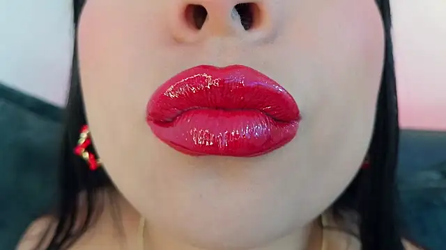 mia roux1 online show from 04-22-26, 09:16