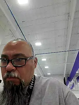 Snapshot of tsmack1972 chatting on 10-21-25, 05:41 tsmack1972 online show from 10-21-25, 05:41