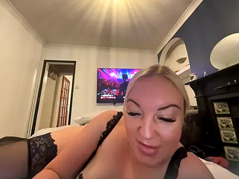 Jenna-LeeXX online show from 11-10-25, 10:25