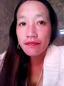 Snapshot of Phantamay chatting on 11-25-25, 06:35 Phantamay online show from 11-25-25, 06:35