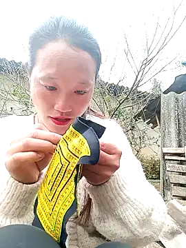 Snapshot of Phantamay chatting on 12-16-25, 01:21 Phantamay online show from 12-16-25, 01:21