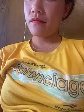 Snapshot of Phantamay chatting on 04-09-26, 05:51 Phantamay online show from 04-09-26, 05:51