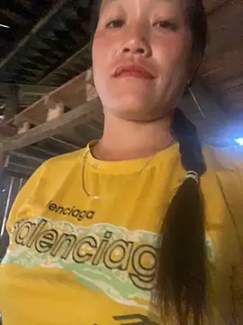 Snapshot of Phantamay chatting on 04-09-26, 06:19 Phantamay online show from 04-09-26, 06:19