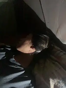 ninixinh online show from 10-27-25, 07:40