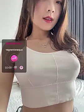 Snapshot of meimei_x chatting on 07-19-26, 06:28 meimei x online show from 07-19-26, 06:28