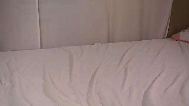 MelodyBaur online show from 04-25-26, 01:41