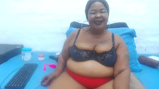 MatureMilfxxx online show from 04-25-26, 04:37