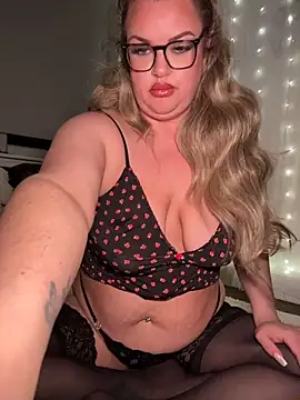Scottish Milf Bella xo online show from 03-13-26, 12:50