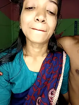 CoupleShow 432 online show from 04-02-26, 07:06