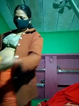 QRESABABY online show from 11-27-25, 01:18