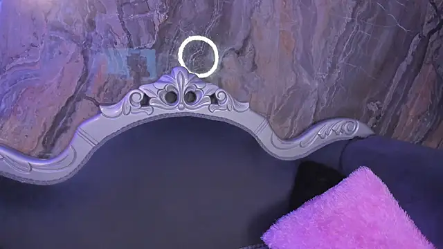 Snapshot of sydney_miller_ chatting on 12-16-25, 11:21 sydney miller online show from 12-16-25, 11:21