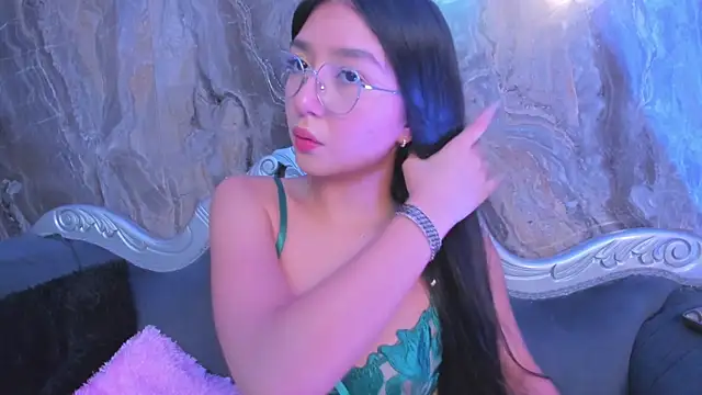 Snapshot of sydney_miller_ chatting on 12-22-25, 11:24 sydney miller online show from 12-22-25, 11:24