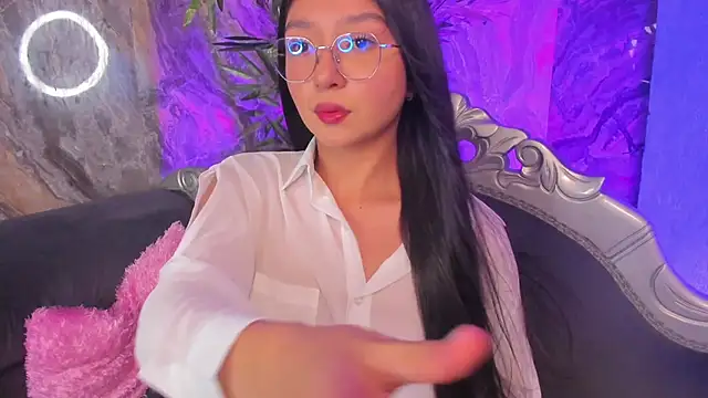 Snapshot of sydney_miller_ chatting on 03-05-26, 11:23 sydney miller online show from 03-05-26, 11:23