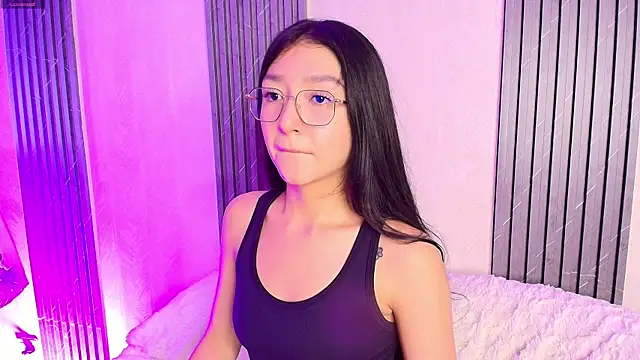 sydney miller  online show from 06-30-26, 12:11