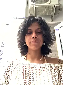 Athenea sky  online show from 12-05-25, 07:21