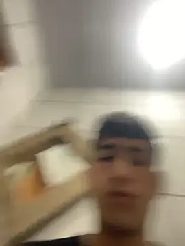 Snapshot of Gduende7 chatting on 11-29-25, 08:39 Gduende7 online show from 11-29-25, 08:39