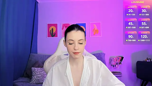 Baby Annabelle online show from 11-23-25, 03:50