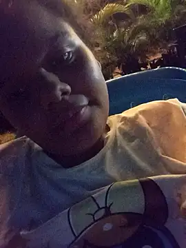 Snapshot of Bkskjksjik chatting on 10-22-25, 11:04 Bkskjksjik online show from 10-22-25, 11:04