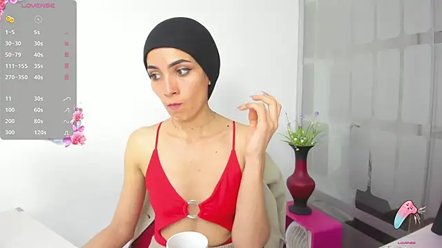 chloehanna online show from 03-25-26, 10:05