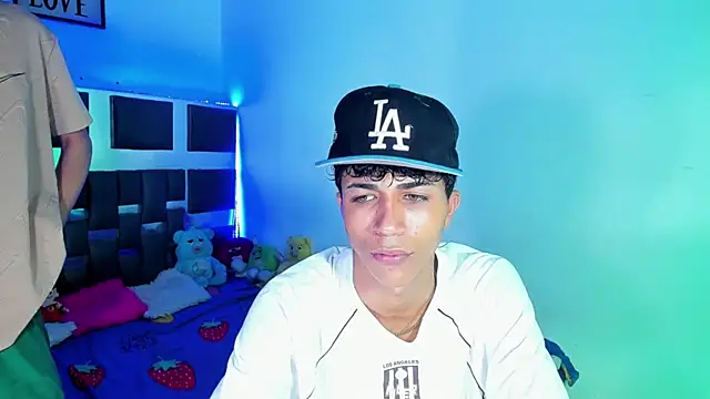 boyswantingplay online show from 02-07-26, 12:03