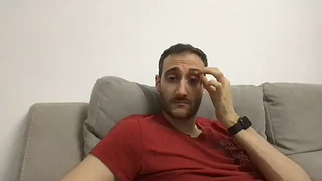 Snapshot of LukaShyGuy chatting on 05-28-26, 08:39 LukaShyGuy online show from 05-28-26, 08:39