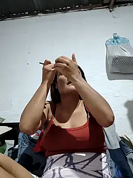 Catalina Bairon online show from 10-22-25, 09:47