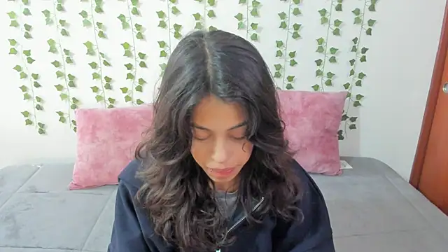 emily jonessxx online show from 02-27-26, 07:03