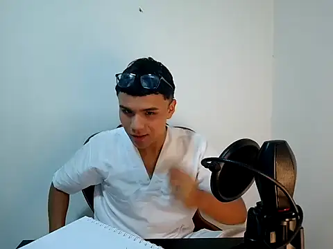 Snapshot of BurningSilk chatting on 10-25-25, 03:36 BurningSilk online show from 10-25-25, 03:36