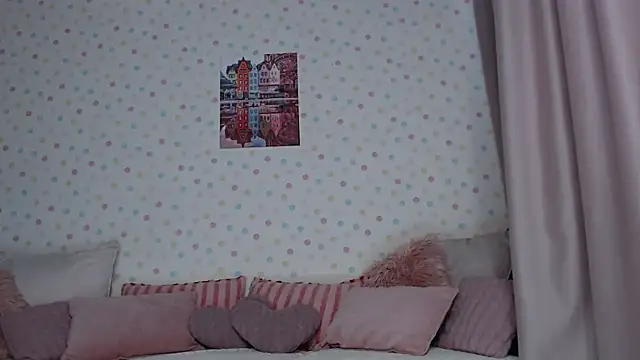 little paw  online show from 11-14-25, 05:39