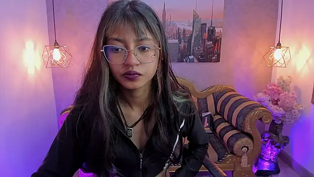 Snapshot of Noa_clk chatting on 11-12-25, 03:40 Noa clk online show from 11-12-25, 03:40