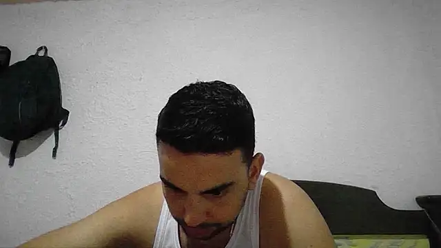 Snapshot of axel_jhones_ chatting on 11-14-25, 01:59 axel jhones online show from 11-14-25, 01:59