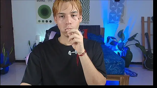 Habel  moretti online show from 02-12-26, 06:14