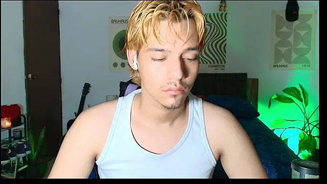 Habel  moretti online show from 02-24-26, 07:23