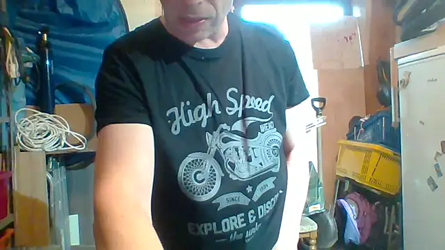 tommy3300 online show from 04-12-26, 05:45