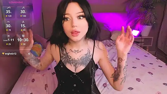 Emma Kirks online show from 01-14-26, 03:39