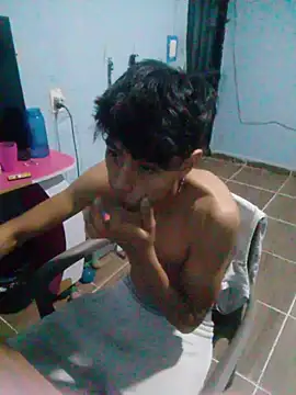 Snapshot of 666Daemon666 chatting on 01-09-26, 07:00 666Daemon666 online show from 01-09-26, 07:00