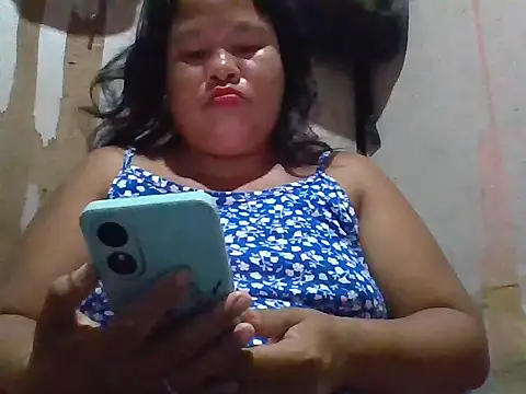 Snapshot of xxmysweetpinayy69 chatting on 05-17-26, 10:50 xxmysweetpinayy69 online show from 05-17-26, 10:50