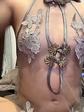 Emily-y online show from 04-25-26, 07:22