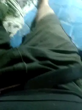 Snapshot of Morbosnif chatting on 12-18-25, 01:44 Morbosnif online show from 12-18-25, 01:44