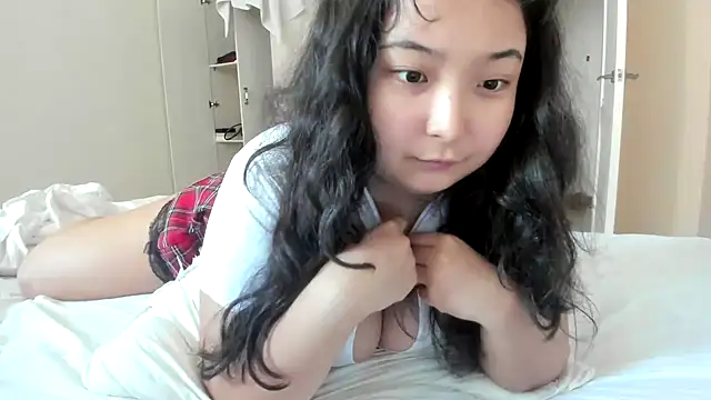 Snapshot of miomyao chatting on 06-29-26, 02:06 miomyao online show from 06-29-26, 02:06