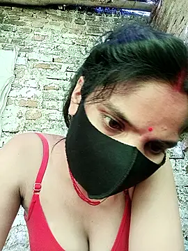 Snapshot of Shreya-750 chatting on 05-27-26, 02:30 Shreya-750 online show from 05-27-26, 02:30